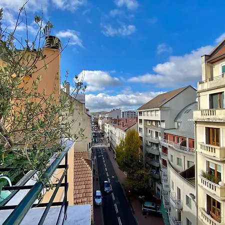 Toit-terrasse Traversant Plein Centre 100m Du Lac Apartament *