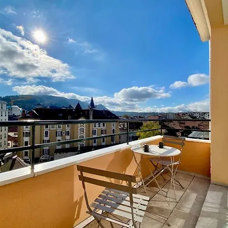 Apartament Toit-terrasse Traversant Plein Centre 100m Du Lac *