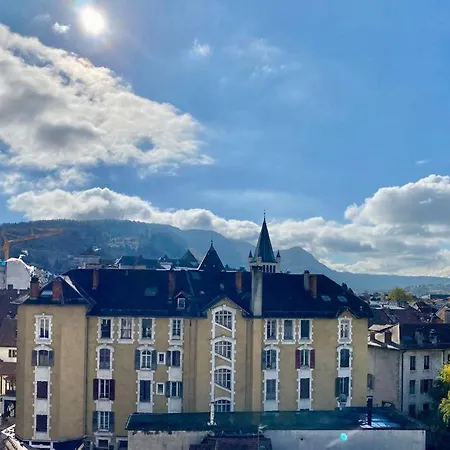 Apartament Toit-terrasse Traversant Plein Centre 100m Du Lac *